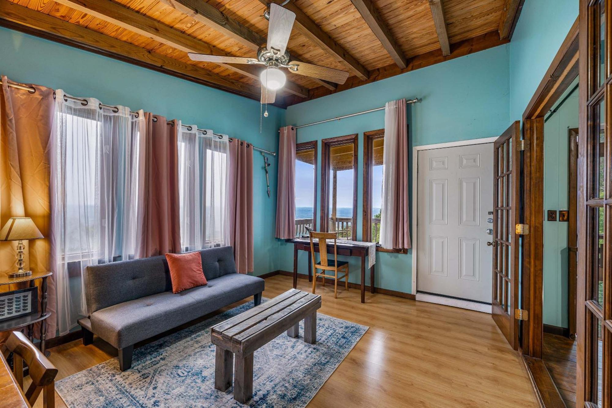 Rubys Roost Villa Mentone Exterior photo
